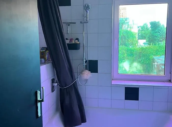 Naehe Darmstadt Проживание в семье