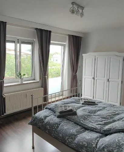 Проживание в семье Naehe Darmstadt *